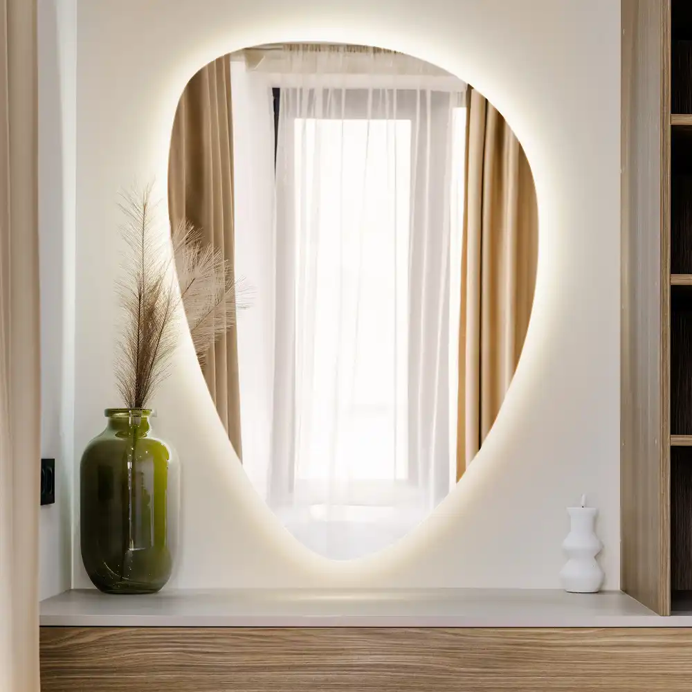 Espejo asimétrico con forma de huevo y retroiluminación LED de pared