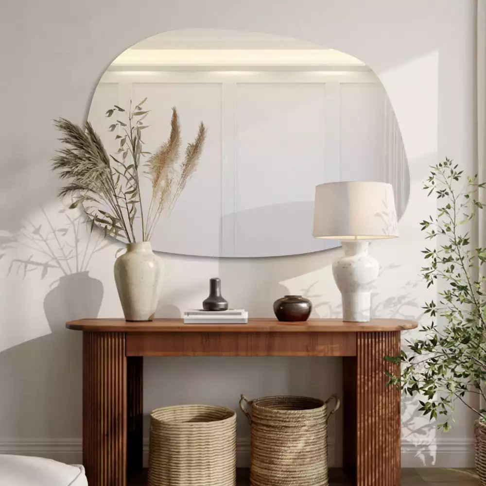 Espejo organico forma sofisticada