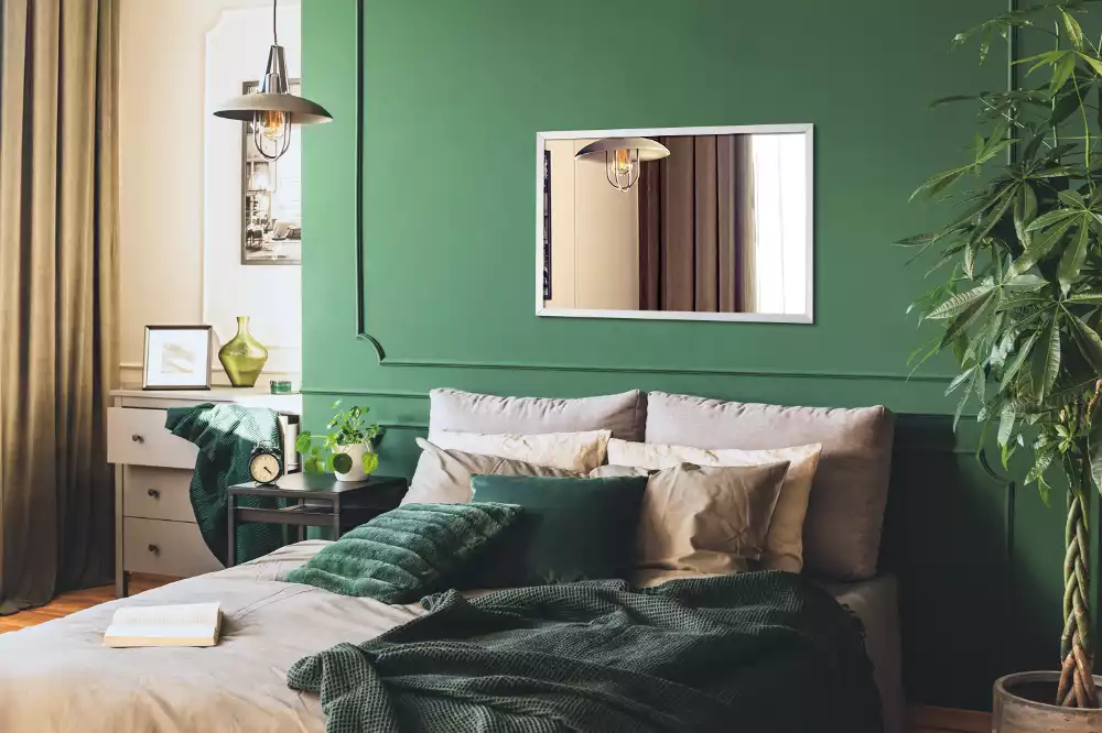 Espejo rectangular decorativo con marco blanco